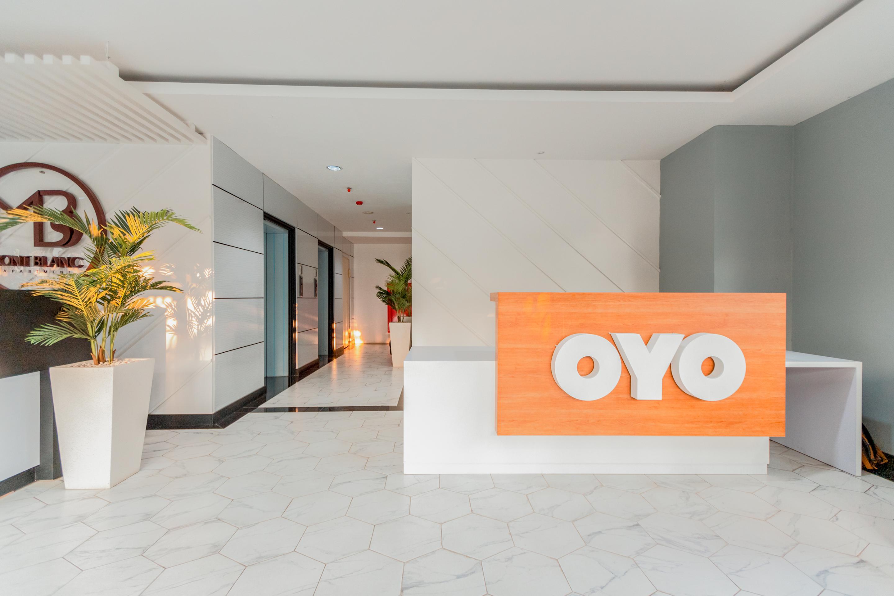 ホテル Oyo フラッグシップ 750 モンブラン ブカシ エクステリア 写真
